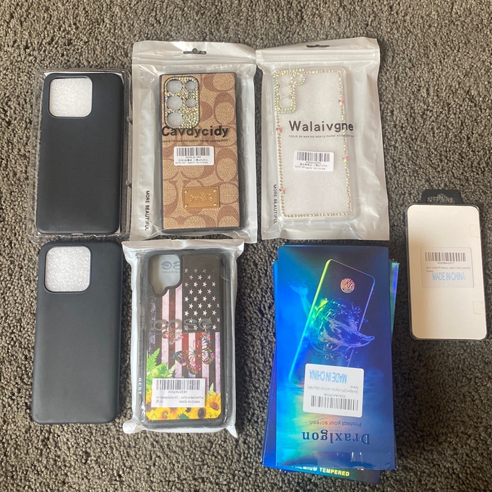 Variety of Samsung cases, screen protectors and watch protector